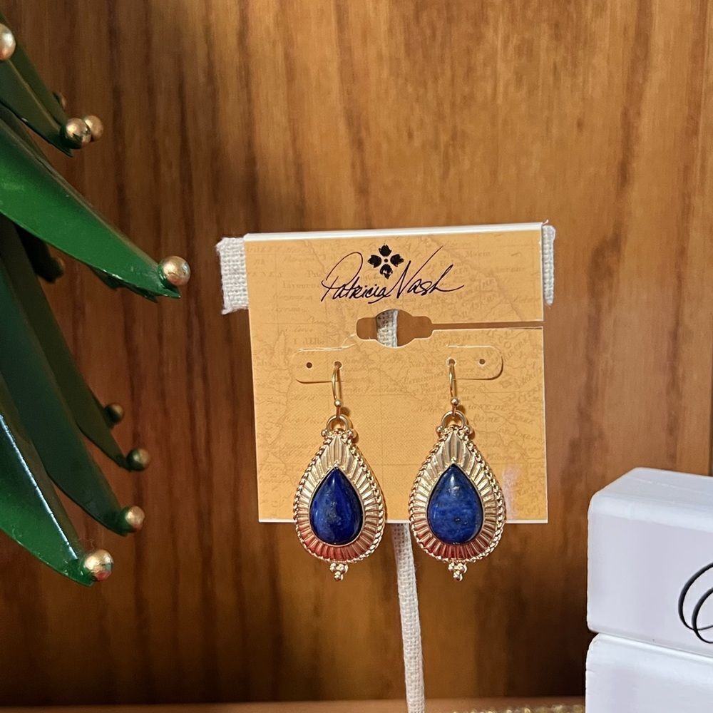 NWT Patricia Nash Blue Teardrop  Gold Fishhook Earrings #PNER